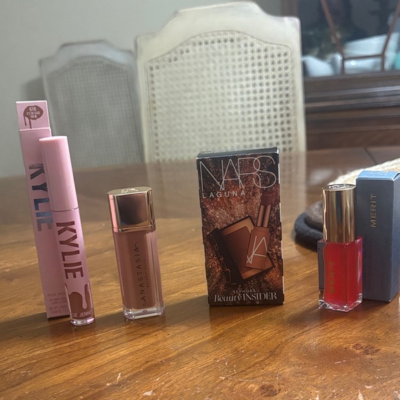 Lippy bundle: Kylie, ABH, NARS, and Merit. - Picture 2 of 3